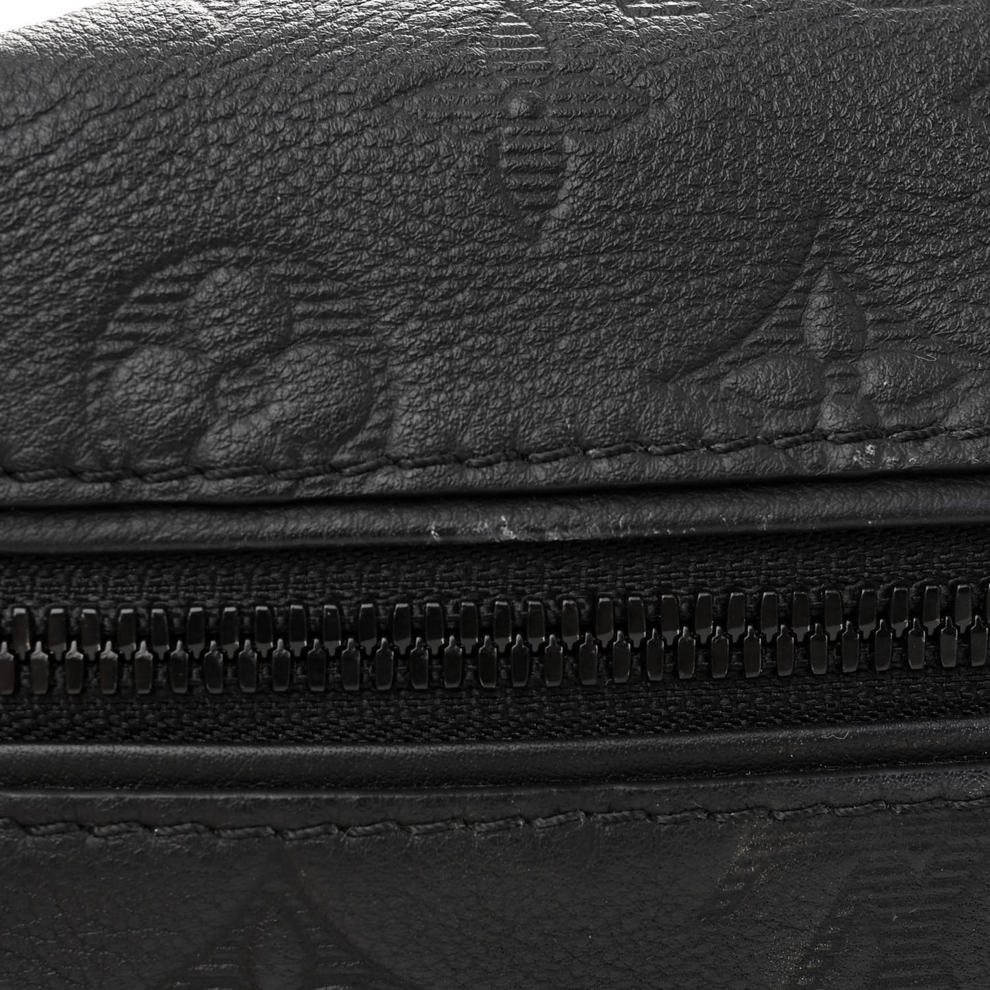Calfskin Monogram Shadow Discovery Bumbag Black