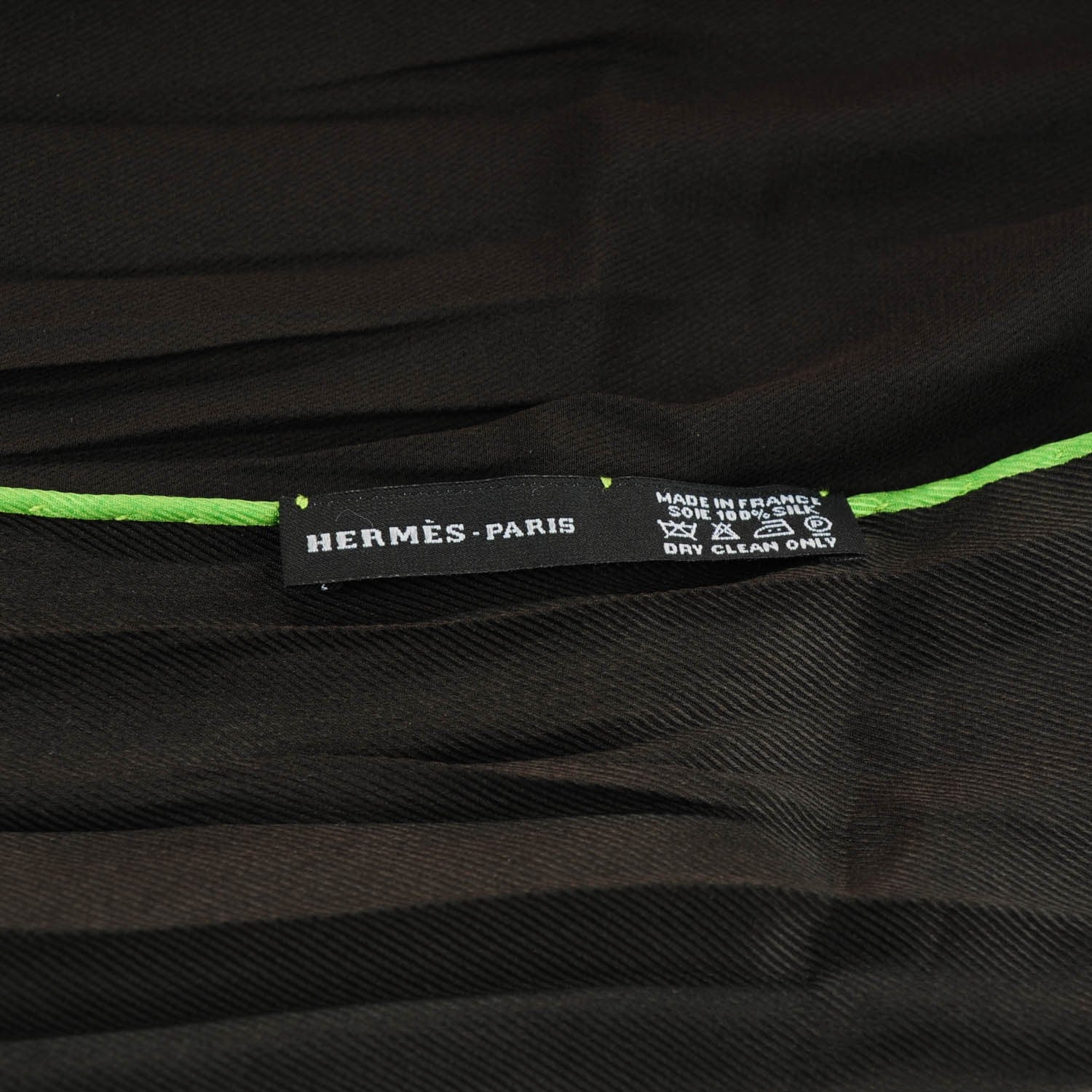 Hermes Silk La Danse du Cheval Marwari Fringe Stole Noir Brule Vert 5 of 5
