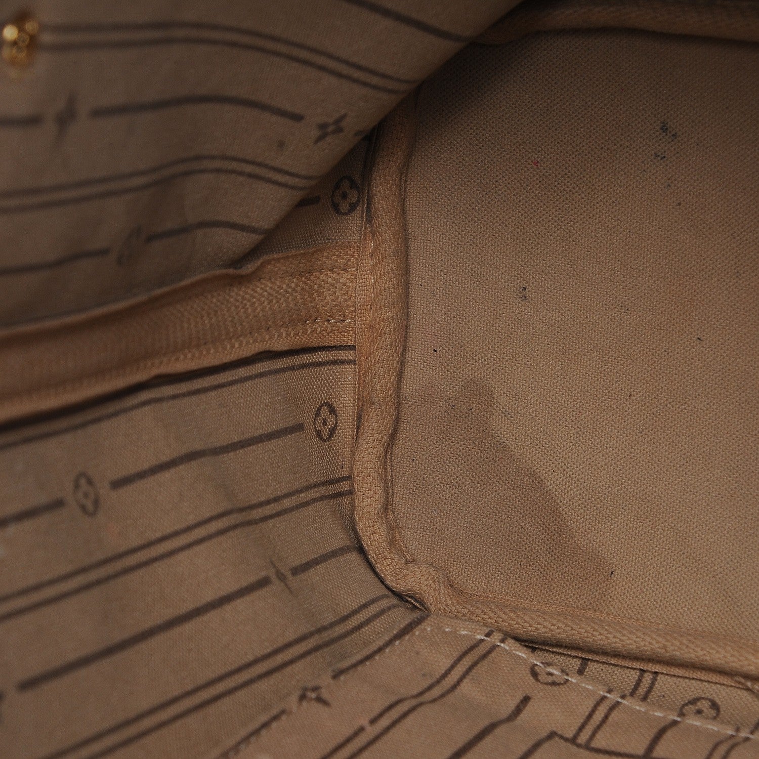 Louis Vuitton Monogram Neverfull PM 6 of 10