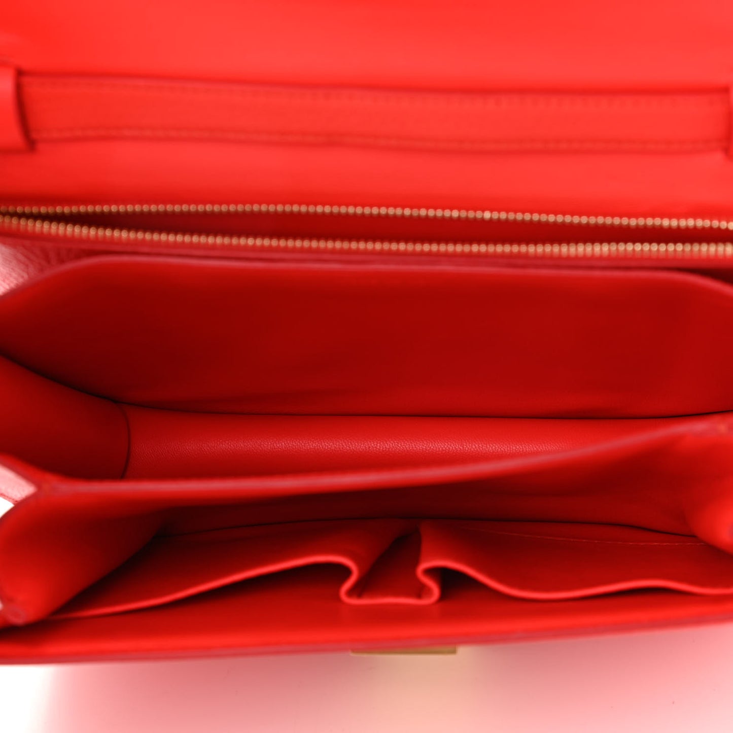 Goatskin Medium Classic Box Flap Bag Alizarin