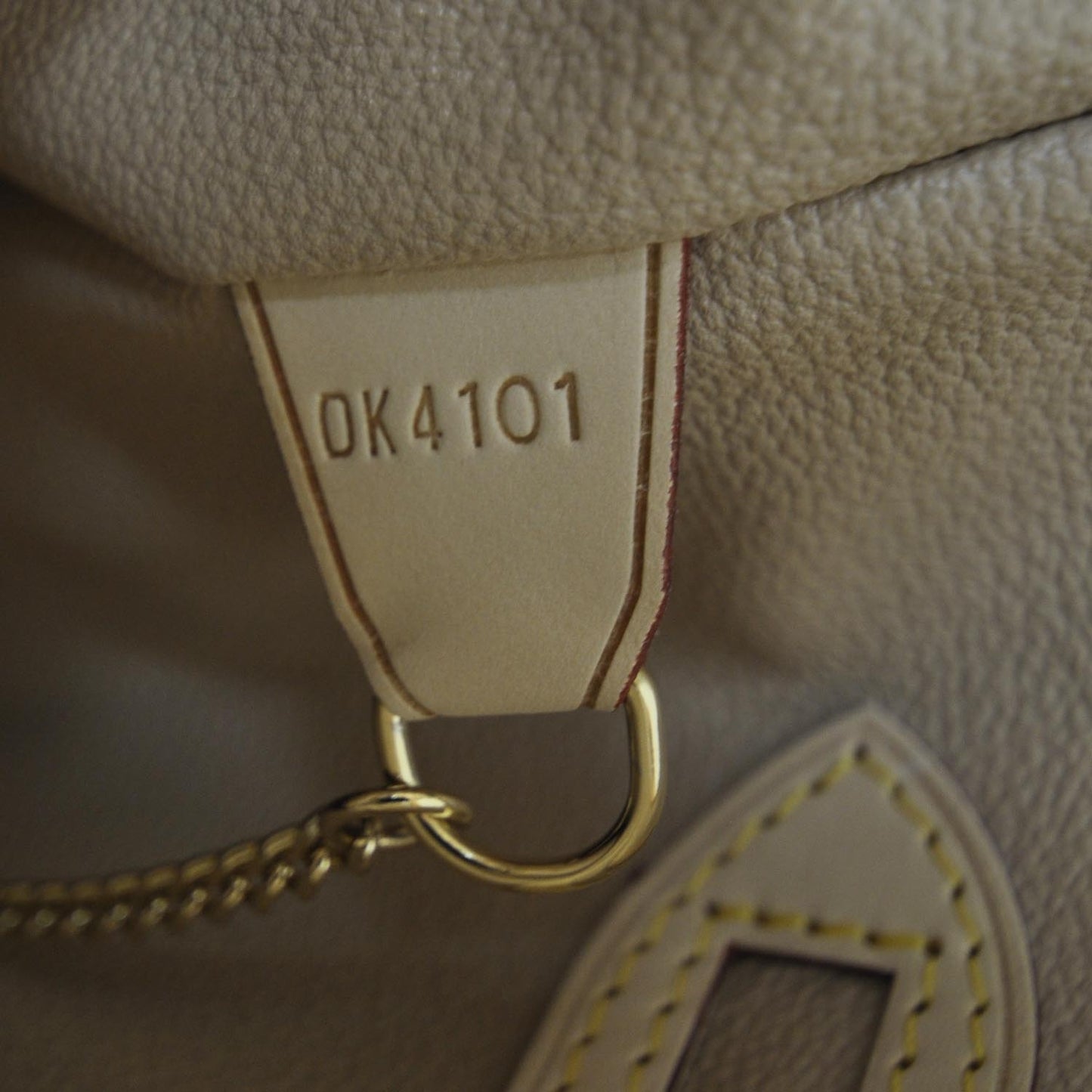 Monogram Bucket 27