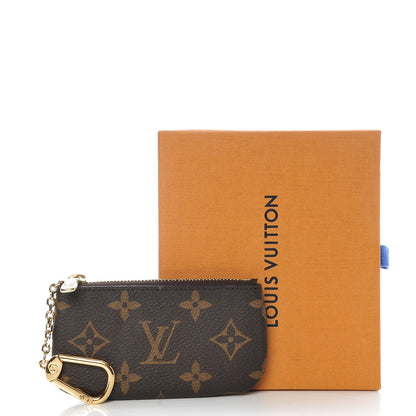 Louis Vuitton Monogram Key Pouch 7 of 7