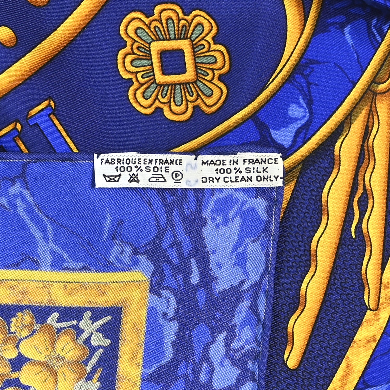 Hermes Silk Carpe Diem Scarf 90 1802232 – FASHIONPHILE