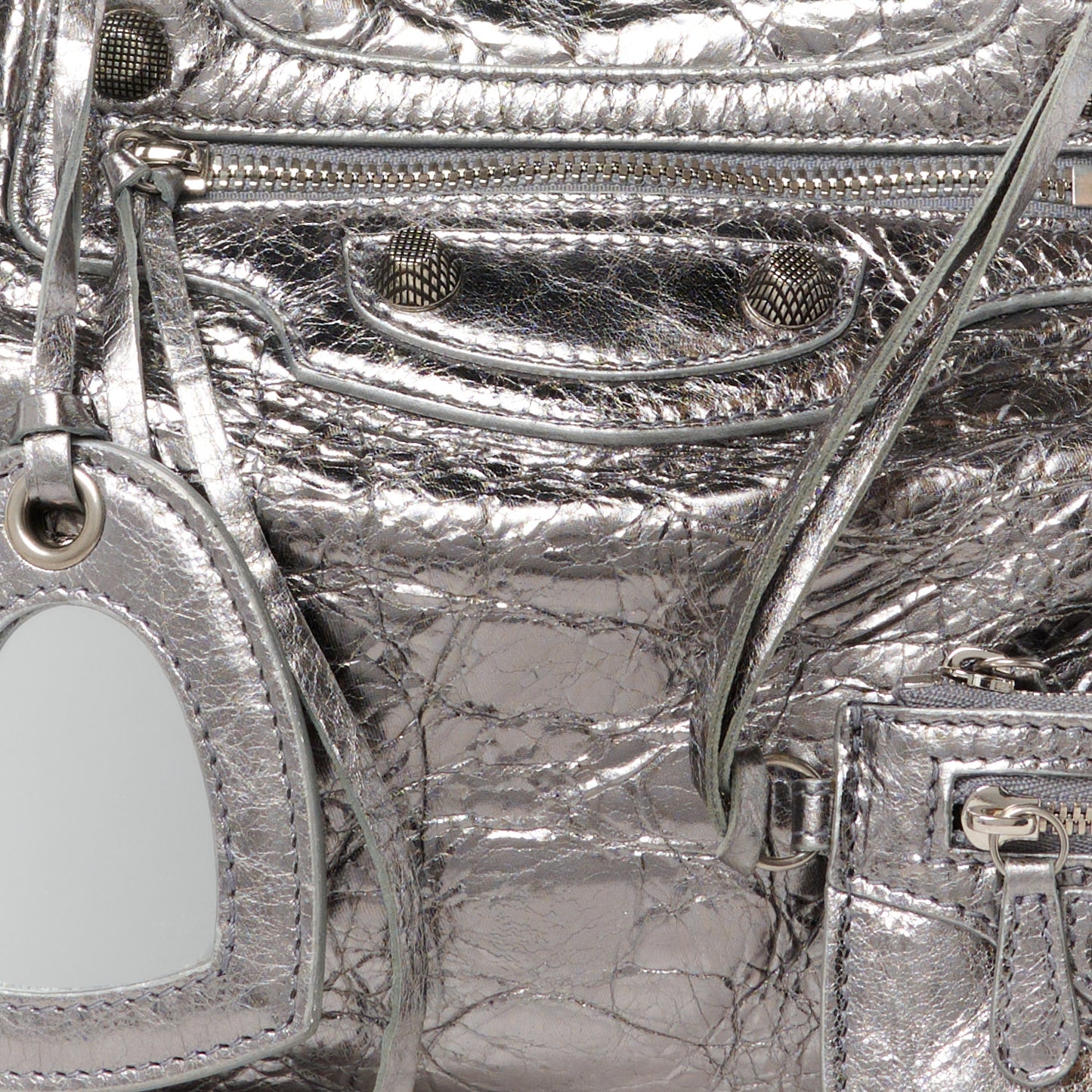 Metallic Agneau Arena Neo Cagole City Silver