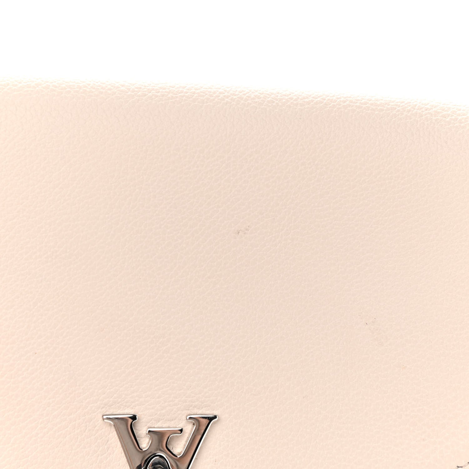 Louis Vuitton Soft Calfskin My Lockme Pochette Rose Silk Quartz 12 of 13