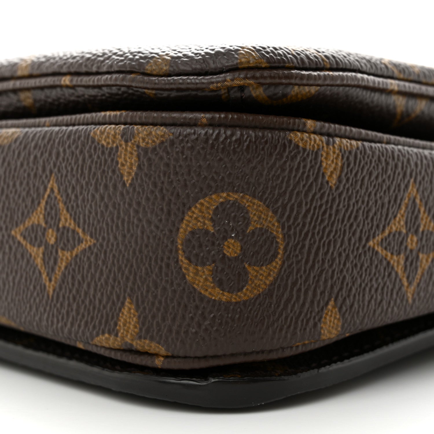 Louis Vuitton Monogram Pochette Metis 10 of 14