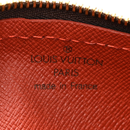 Louis Vuitton Damier Ebene Papillon 30 8 of 14