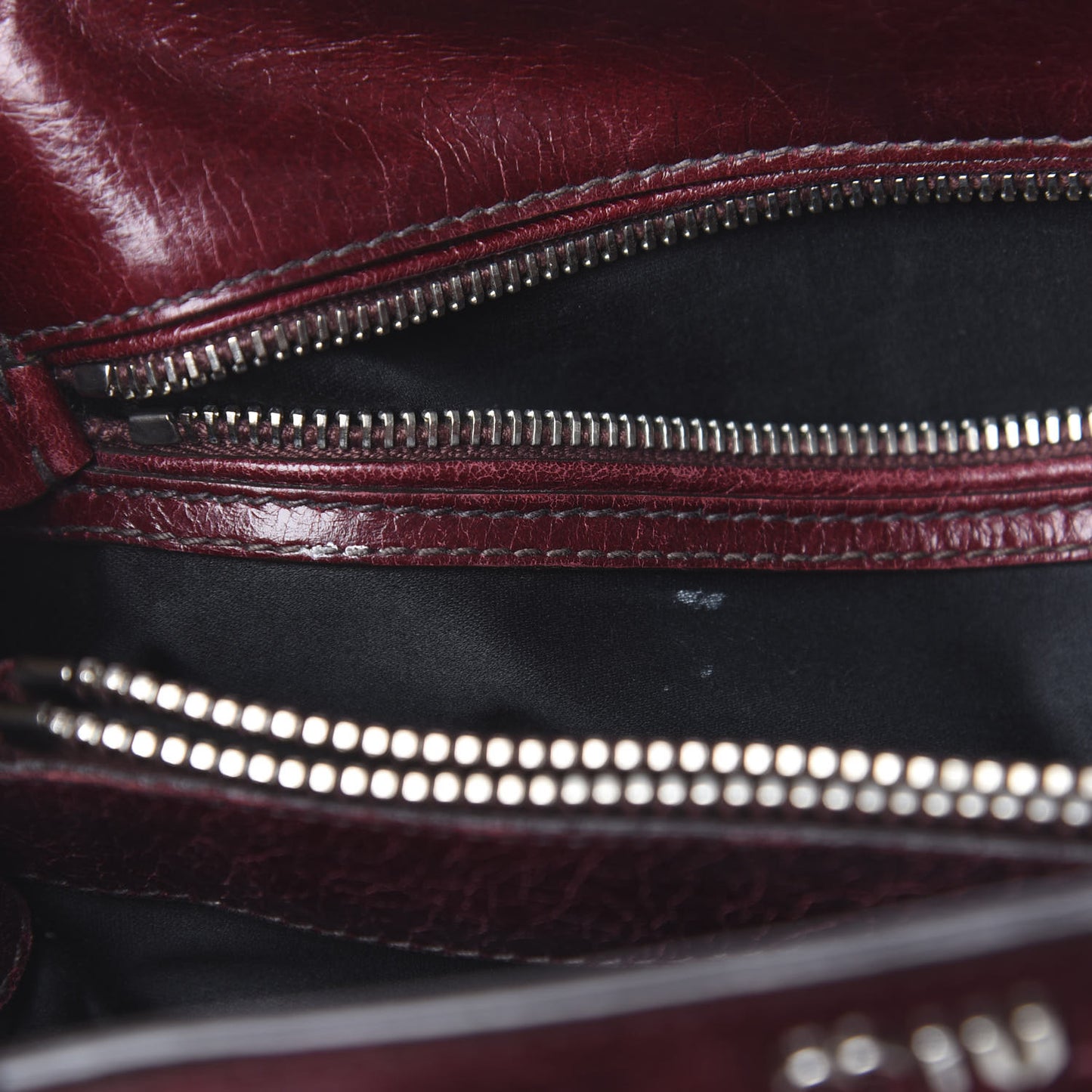 Vitello Shine Tote Amaranto