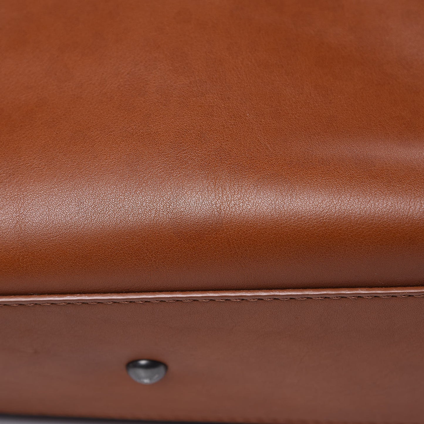 Vitello Suede Medium Peekaboo Iconic Satchel Cuoio Rame Moro