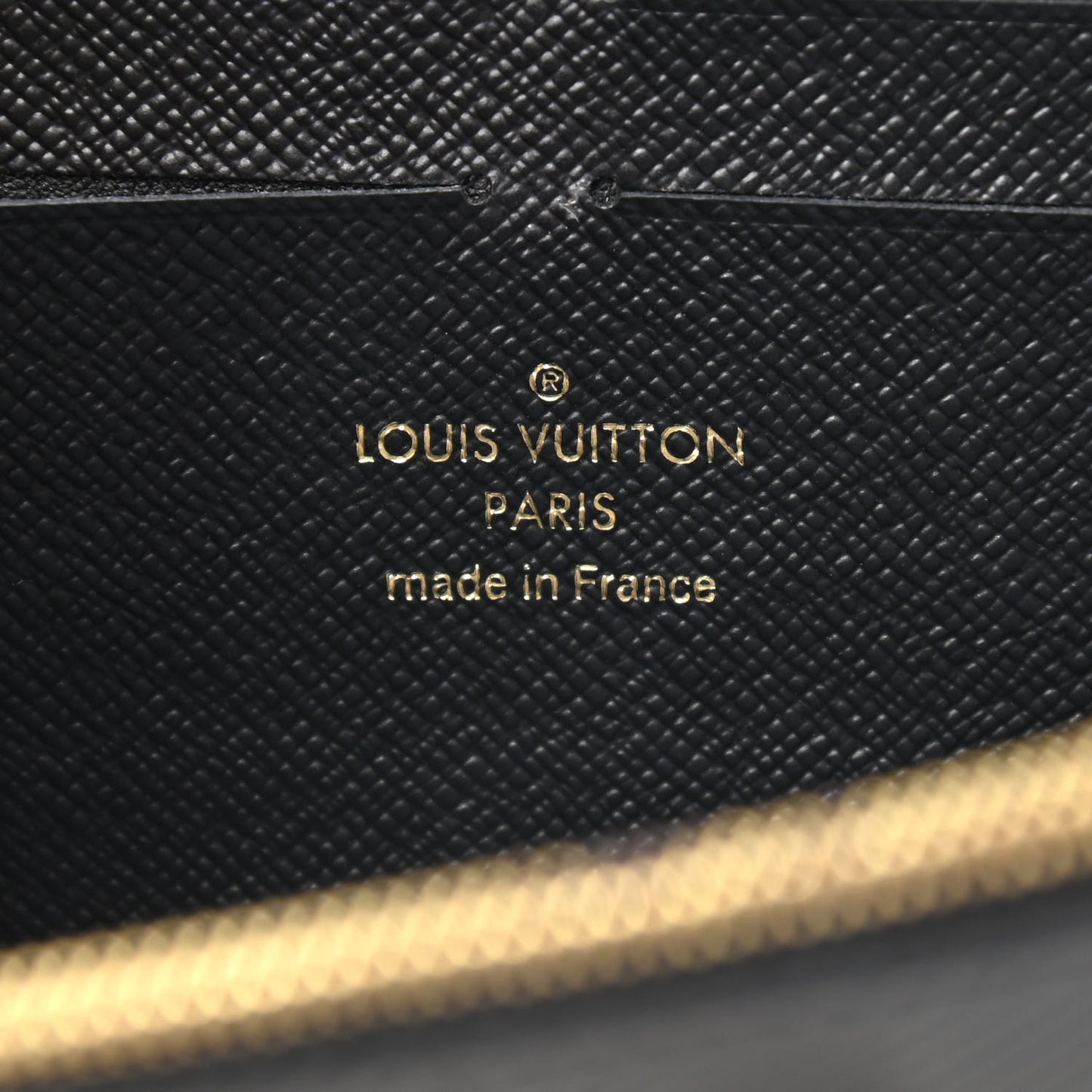 Epi Love Lock Twist Chain Wallet Black
