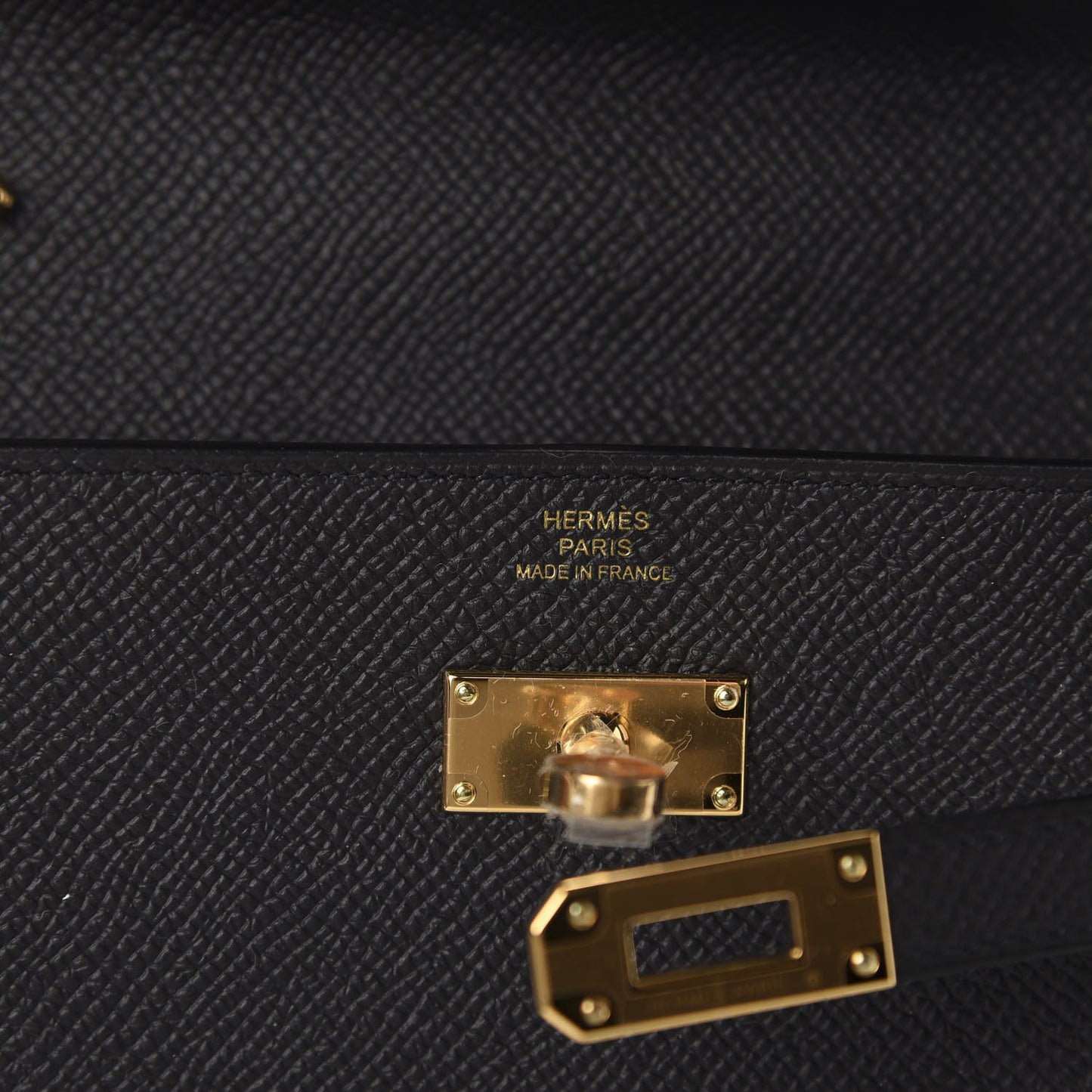 Epsom Kelly Wallet To Go Black