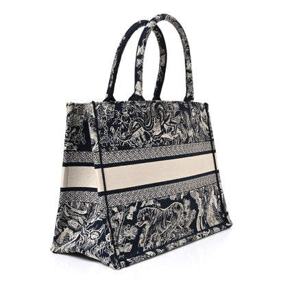 Christian Dior Canvas Embroidered Medium Dioriviera Toile De Jouy Reverse Book Tote Blue 2 of 9