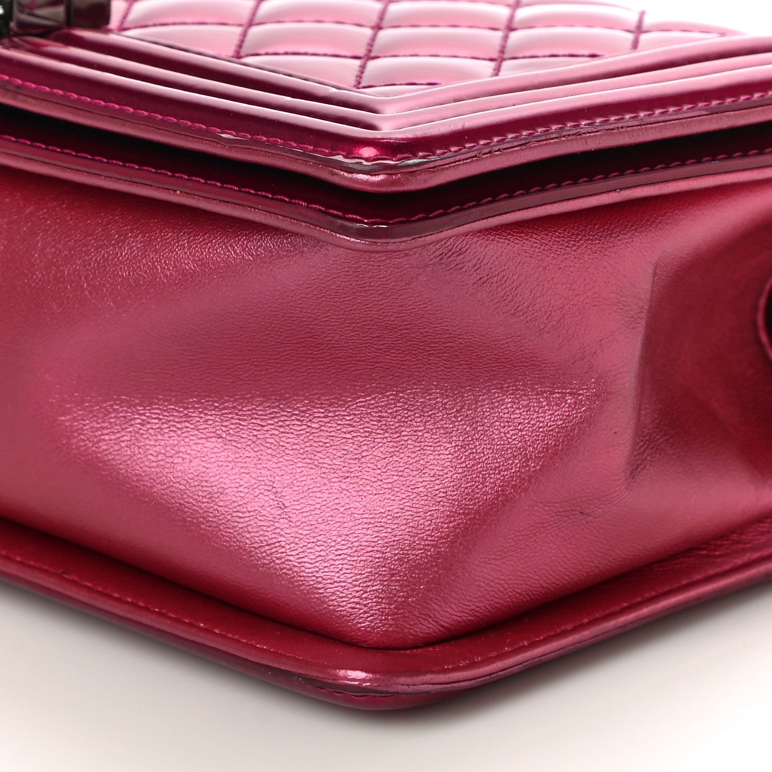 Chanel Metallic Patent Calfskin Quilted Medium Boy Flap Pink 10 of 17