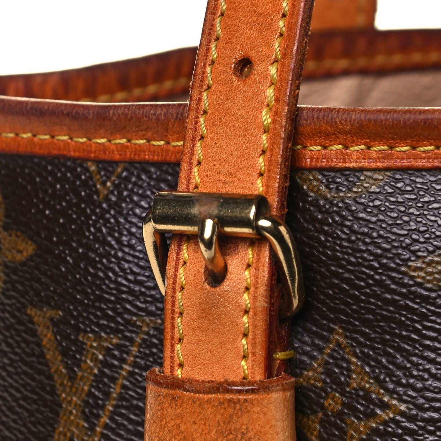 Monogram Petit Bucket 23