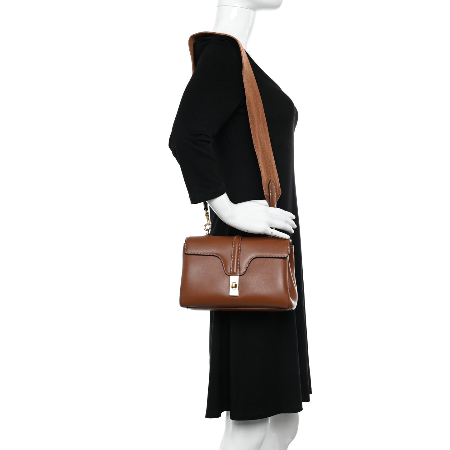 Smooth Calfskin Teen 16 Crossbody Bag Soft Tan