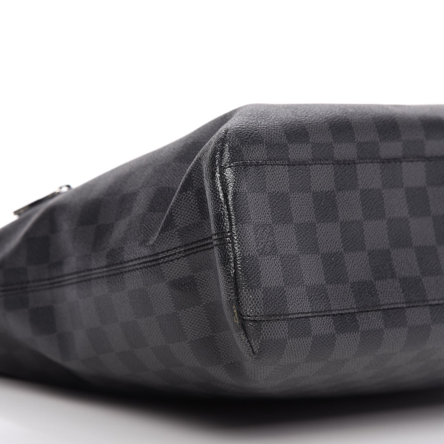 Louis Vuitton Damier Graphite Mick GM 6 of 8