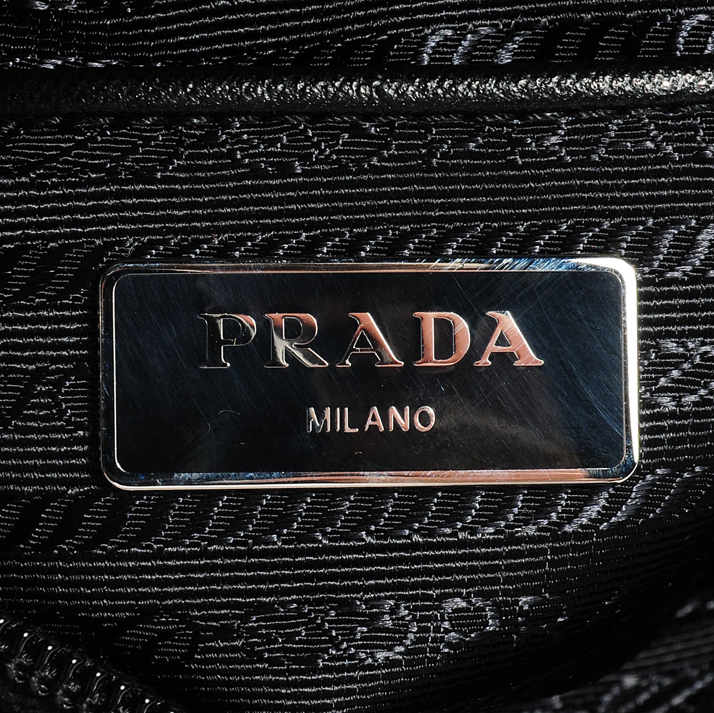Nylon Flat Messenger Bag Black