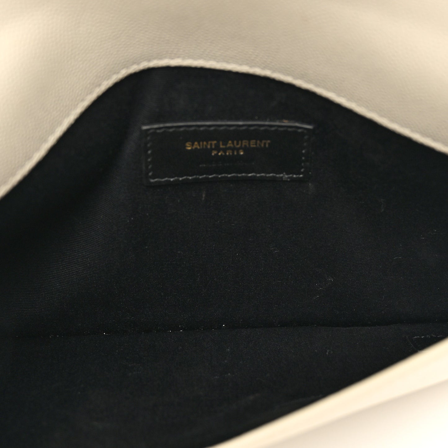 Grain De Poudre Uptown Pouch Crema Soft