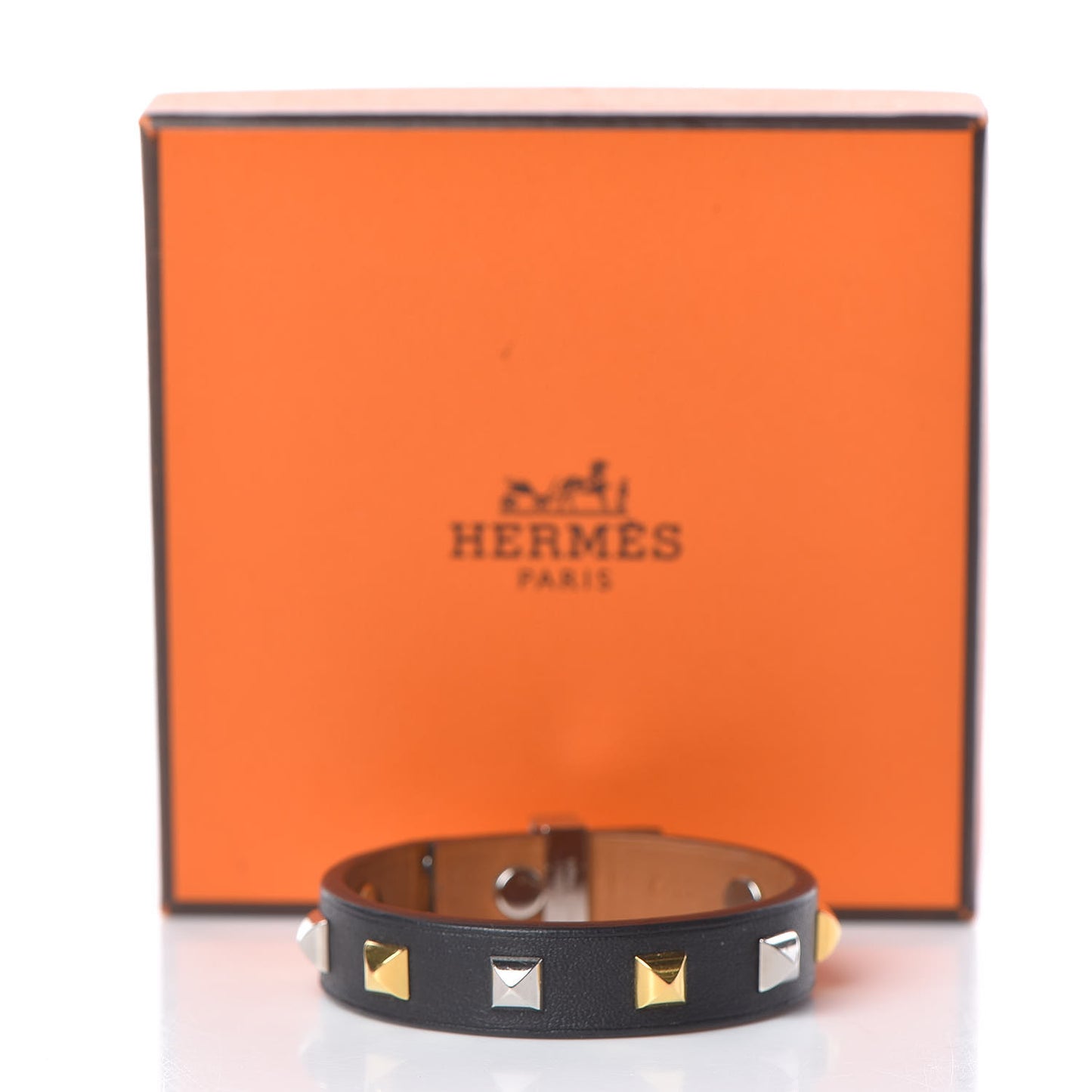 Swift Mini Dog Square Studded Bracelet T1 Black