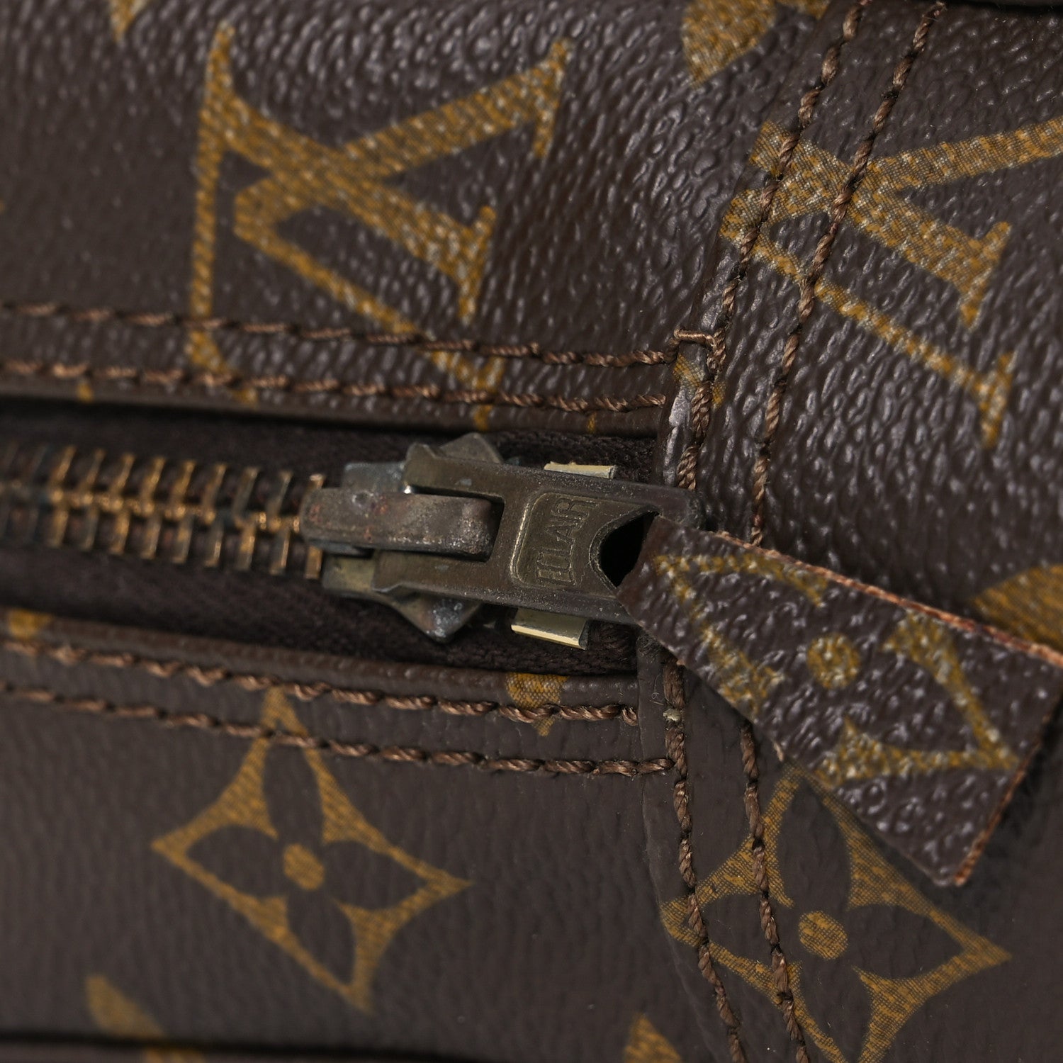 Louis Vuitton Monogram Trousse Toilette 28 11 of 13