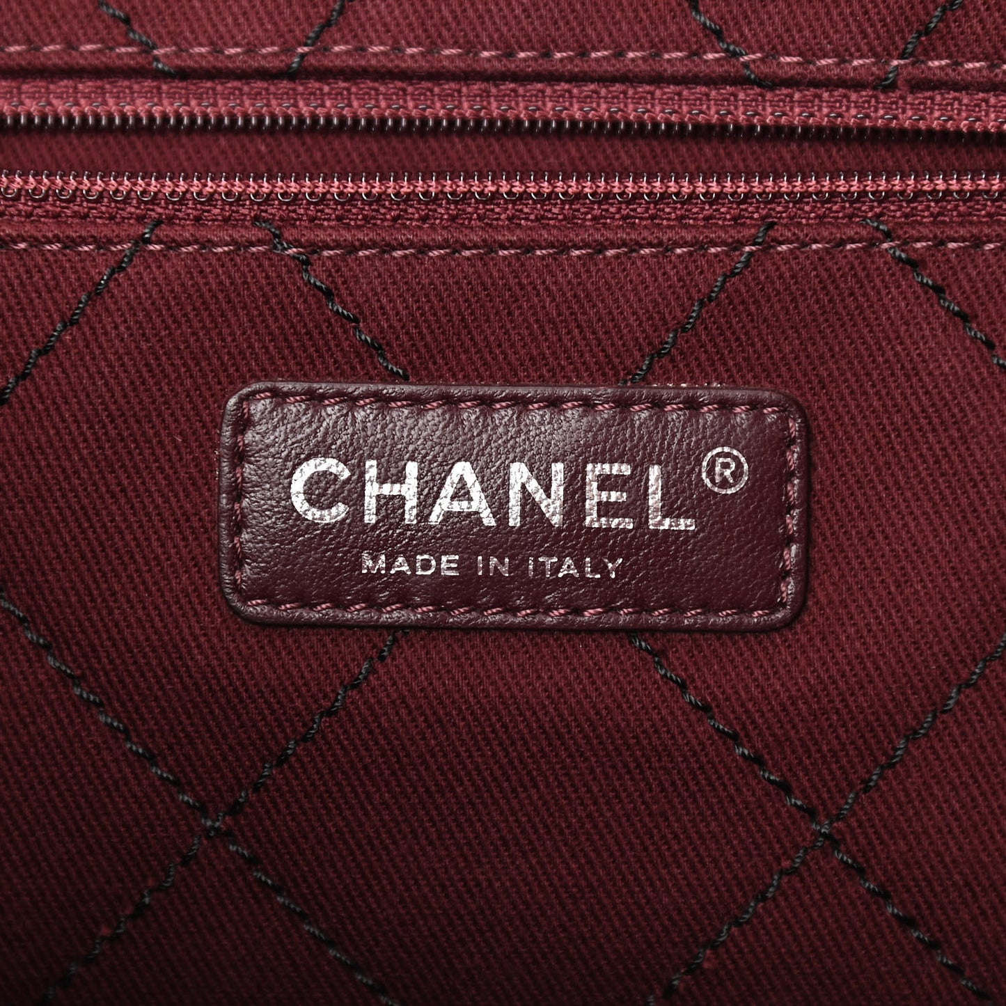 Grained Calfskin Quilted Small Daily Shopping Tote Black