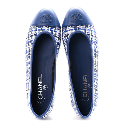 Chanel Tweed Lambskin CC Cap Toe Ballerina Flats 37.5 White Blue 2 of 9