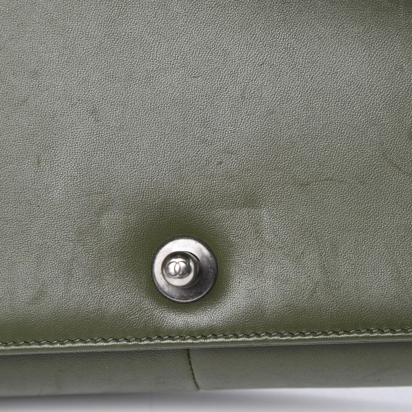 Lambskin Quilted Medium Boy Flap Khaki