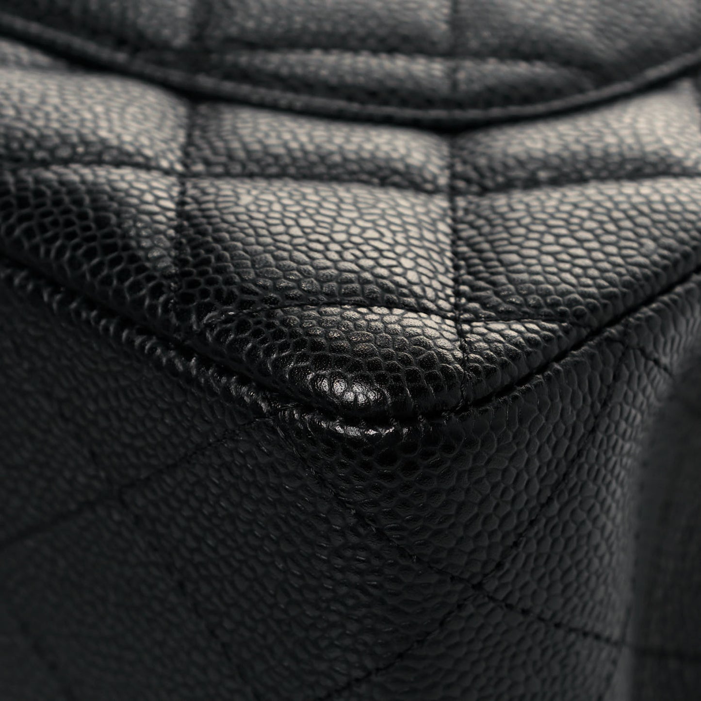Caviar Quilted Jumbo Single Flap Black