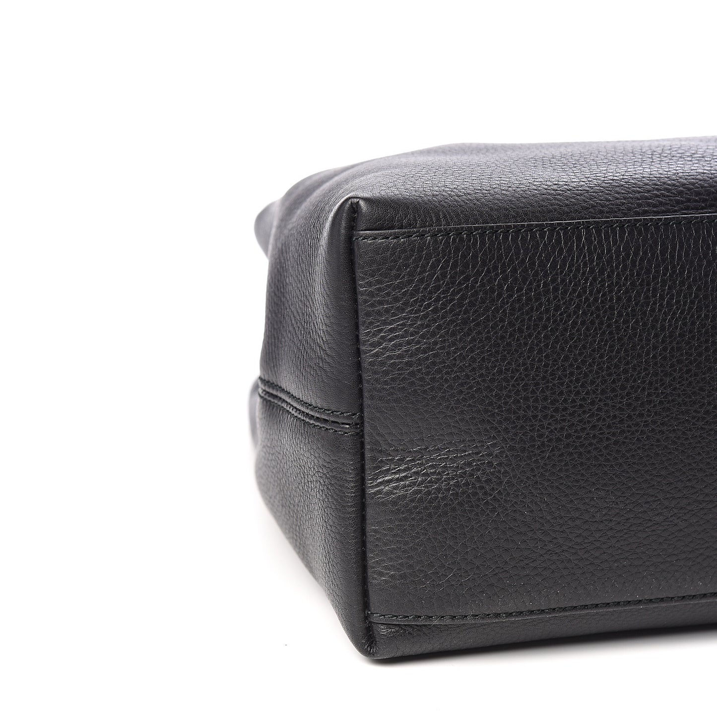Pebbled Calfskin Medium Soho Chain Shoulder Bag Black
