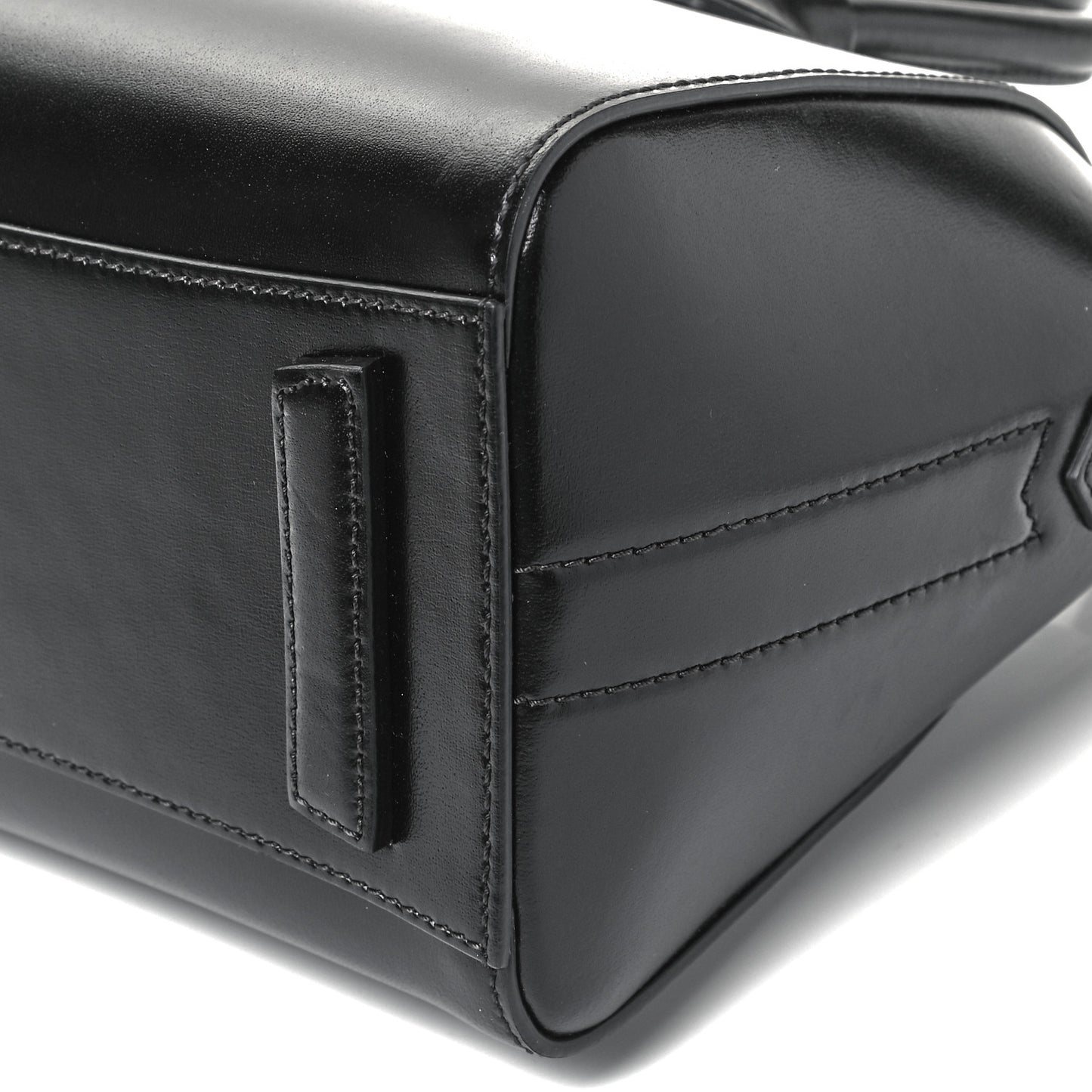 Shiny Lord Calfskin Mini Antigona Black