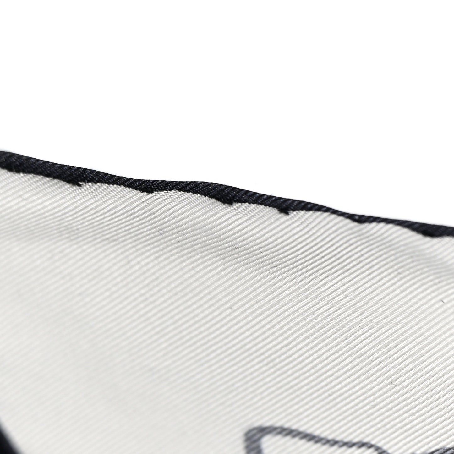 Silk Mille Et Un Lapins Scarf 90 White Black