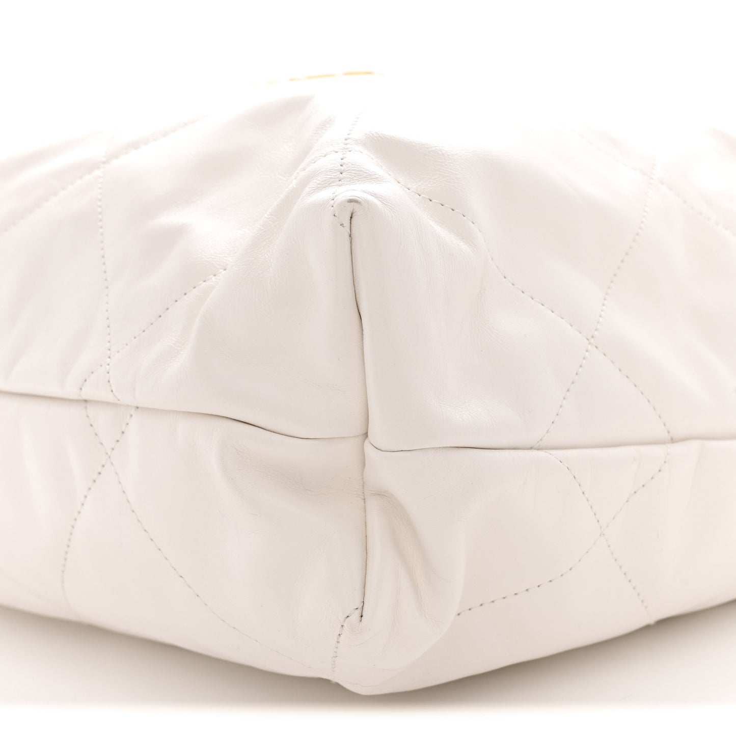 Shiny Calfskin Quilted Large Chanel 22 White