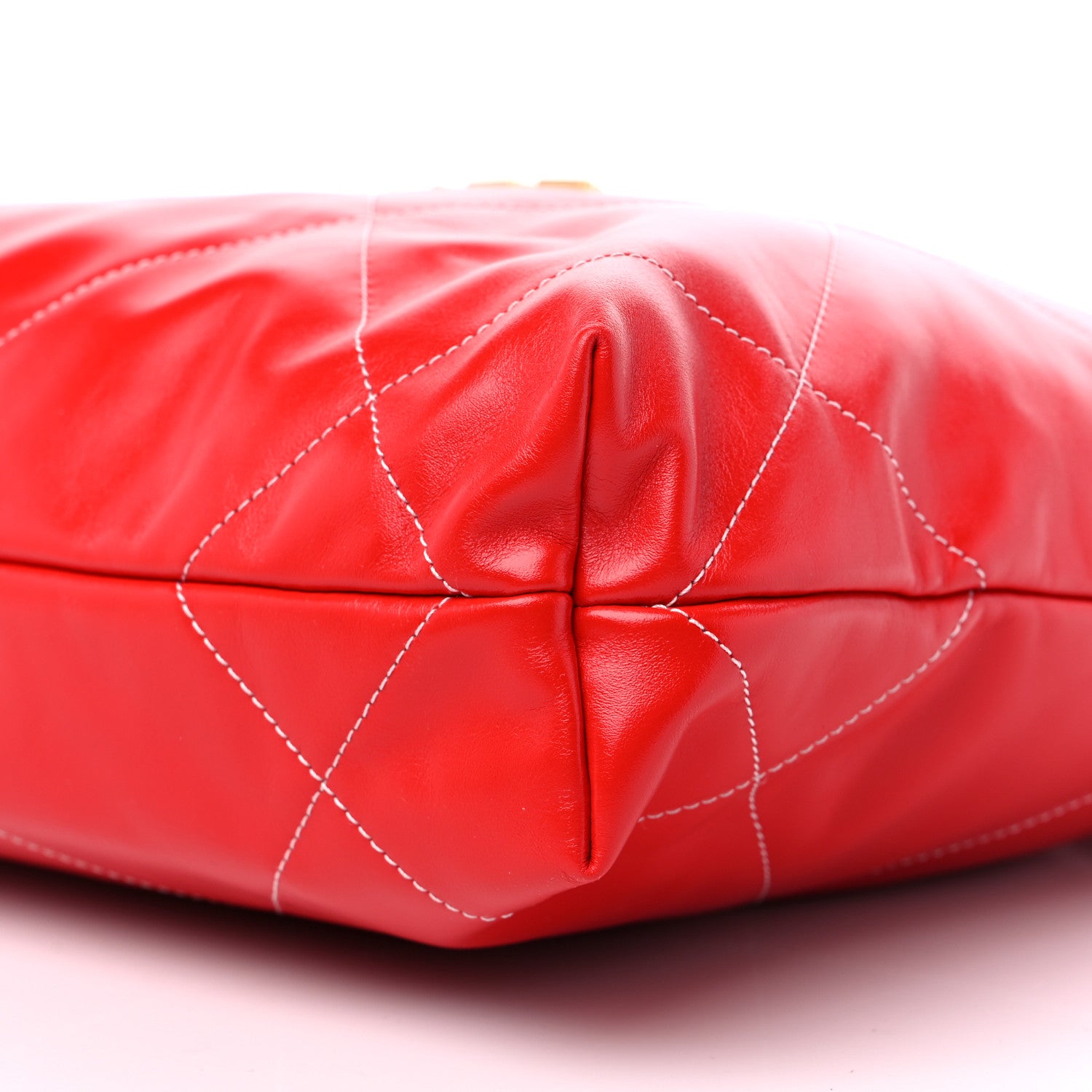 Chanel Shiny Calfskin Quilted Chanel 22 Red 10 of 10