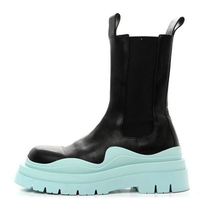 Bottega Veneta Calfskin Mens The Tire Chelsea Boots 45 Black Pale Blue 1 of 8