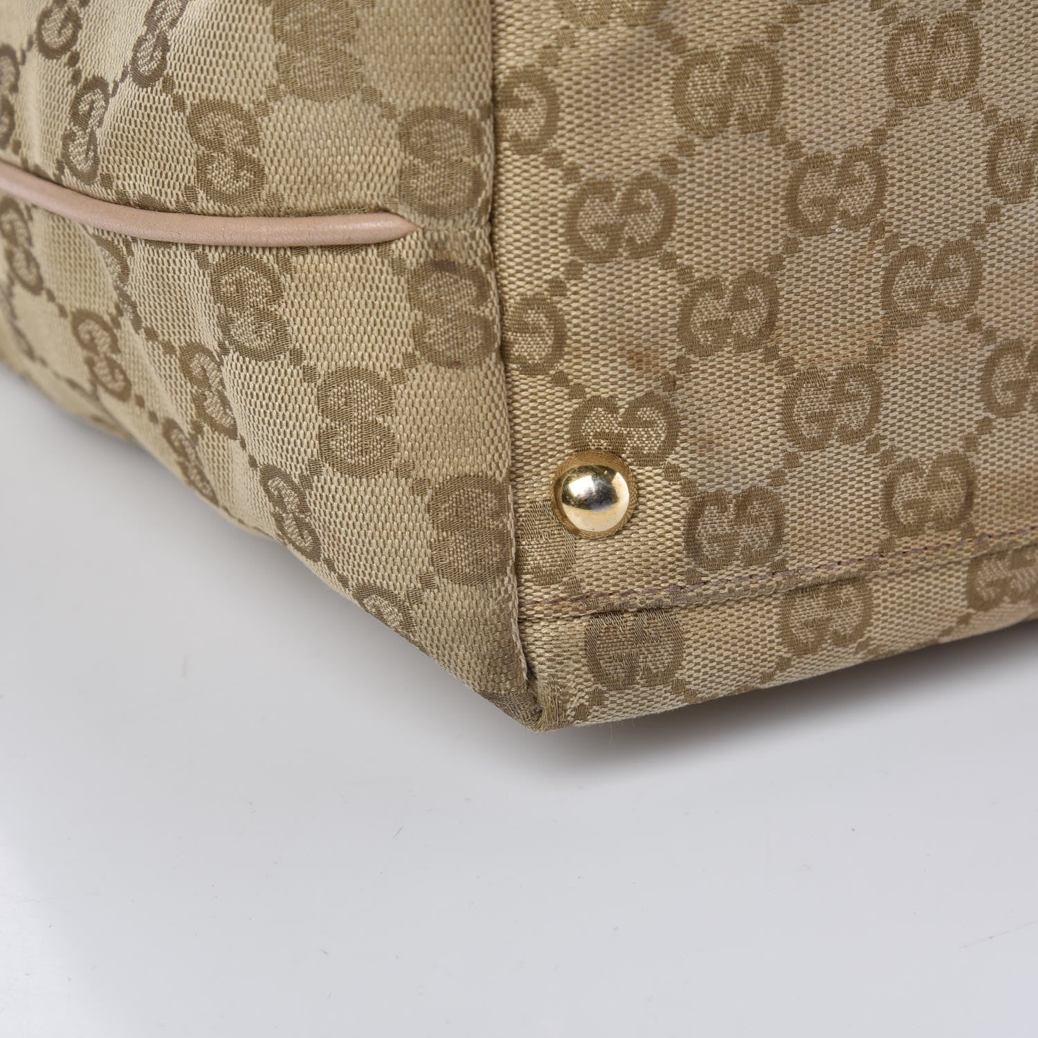 Gucci Monogram Medium New Britt Tote Beige 21 of 27