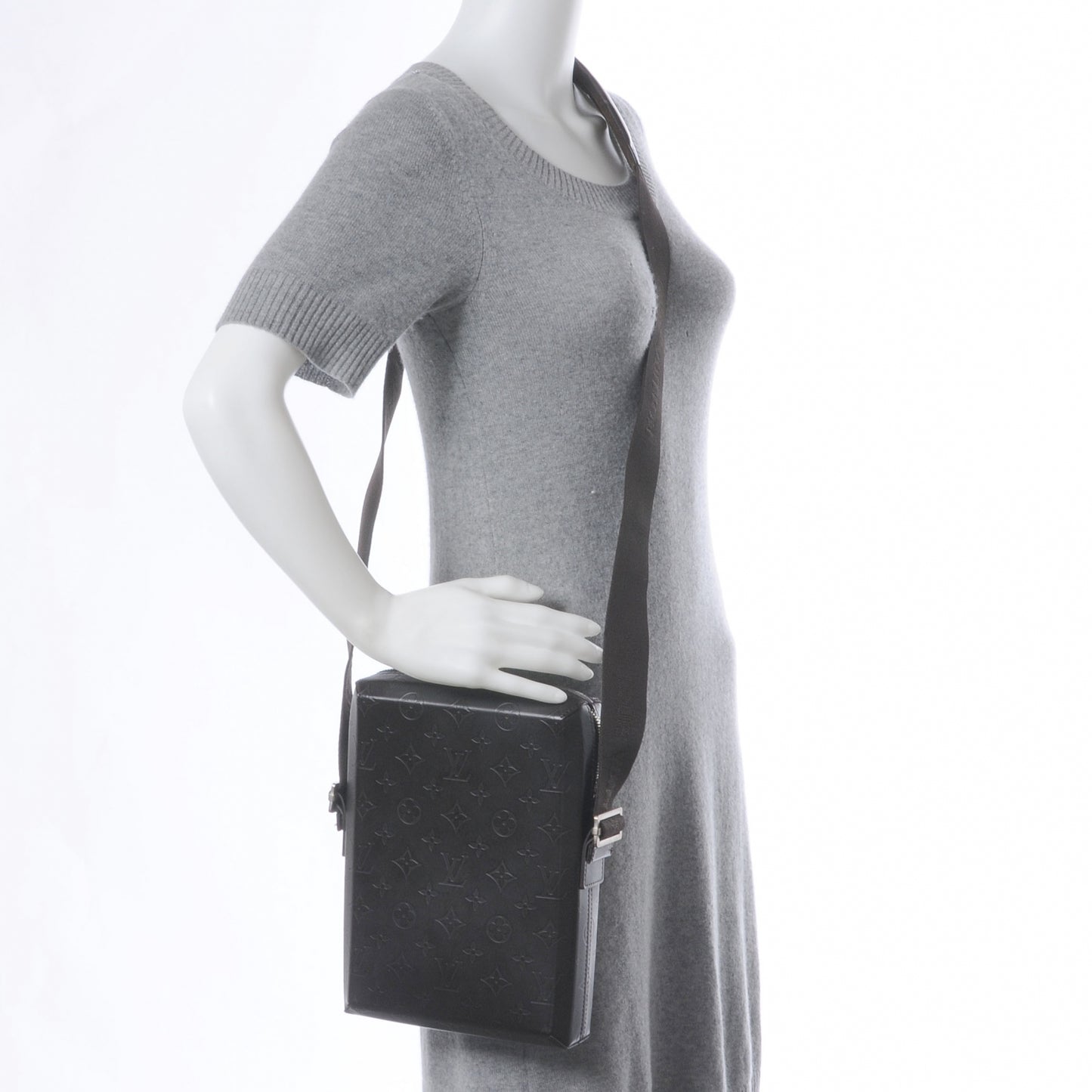 Monogram Glace Bobby
