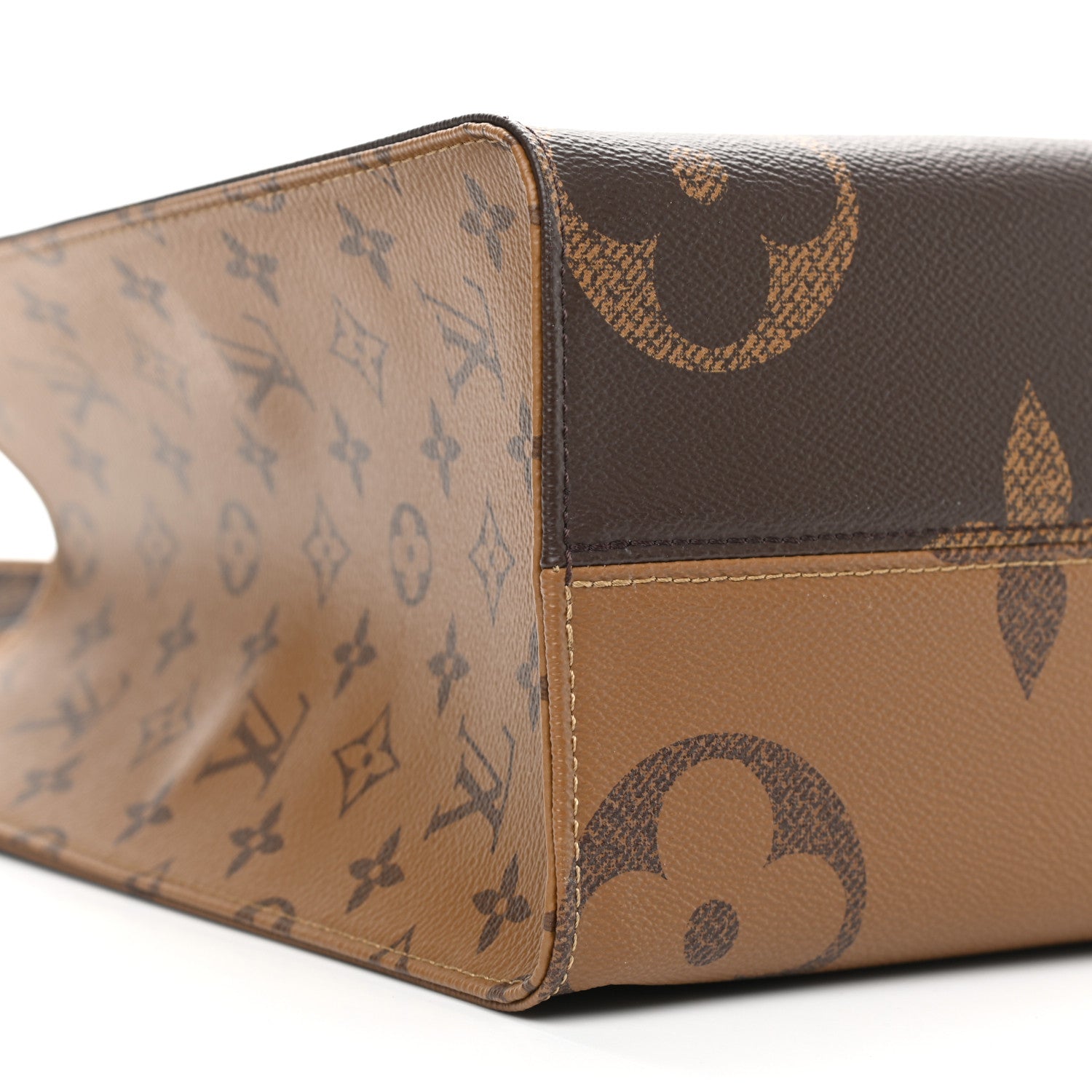 Louis Vuitton Reverse Monogram Giant Onthego MM 10 of 11