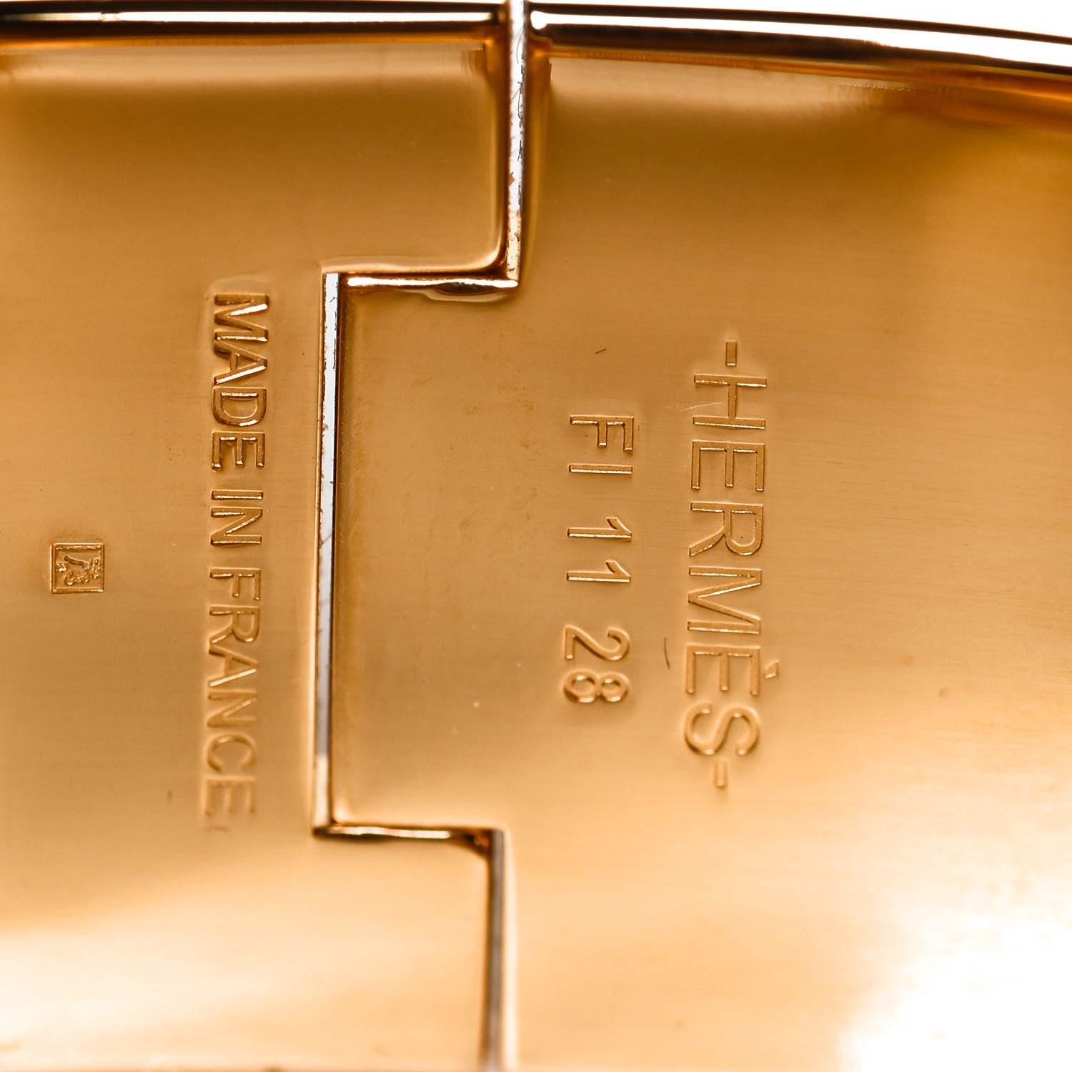 Hermes Enamel Wide Clic Clac H Bracelet GM White 3 of 4