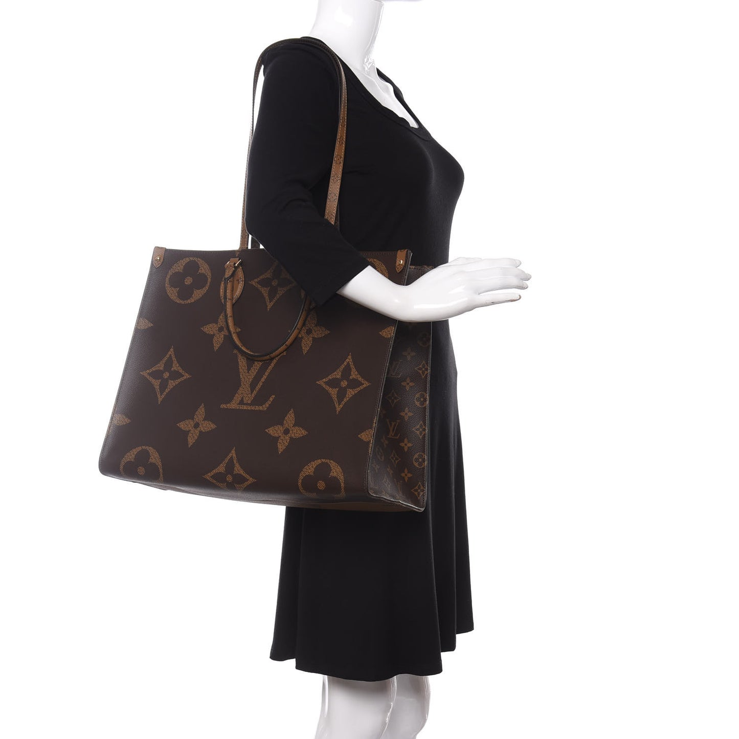 Reverse Monogram Giant Onthego GM