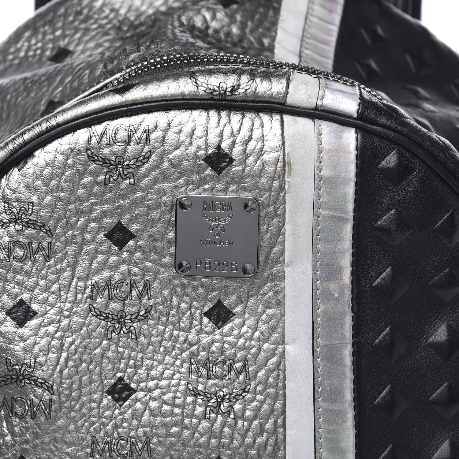 MCM Metallic Visetos Calfskin Medium Studded Munich Lion Stark Backpack Silver Black 9 of 9