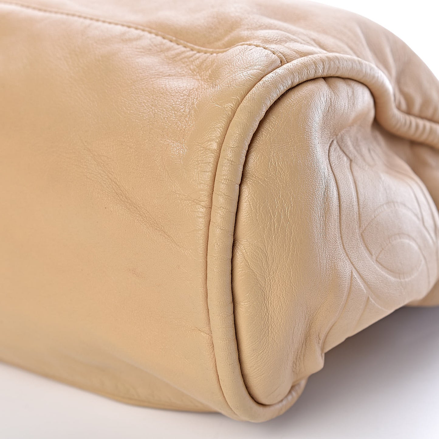 Lambskin Large Ultimate Soft Tote Beige