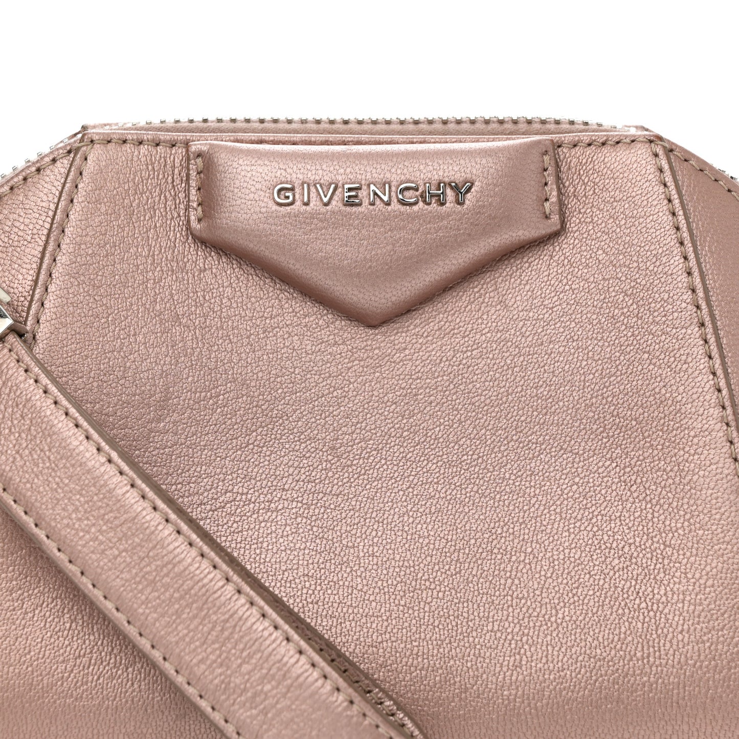 Metallic Sugar Goatskin Small Antigona Beauty Wristlet Light Pink