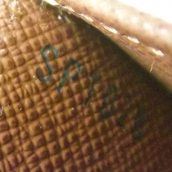 Louis Vuitton Monogram Small Ring Agenda 8 of 8