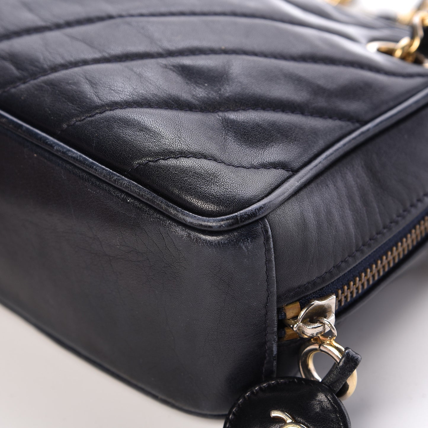 Lambskin Chevron Quilted Small Camera Case Black