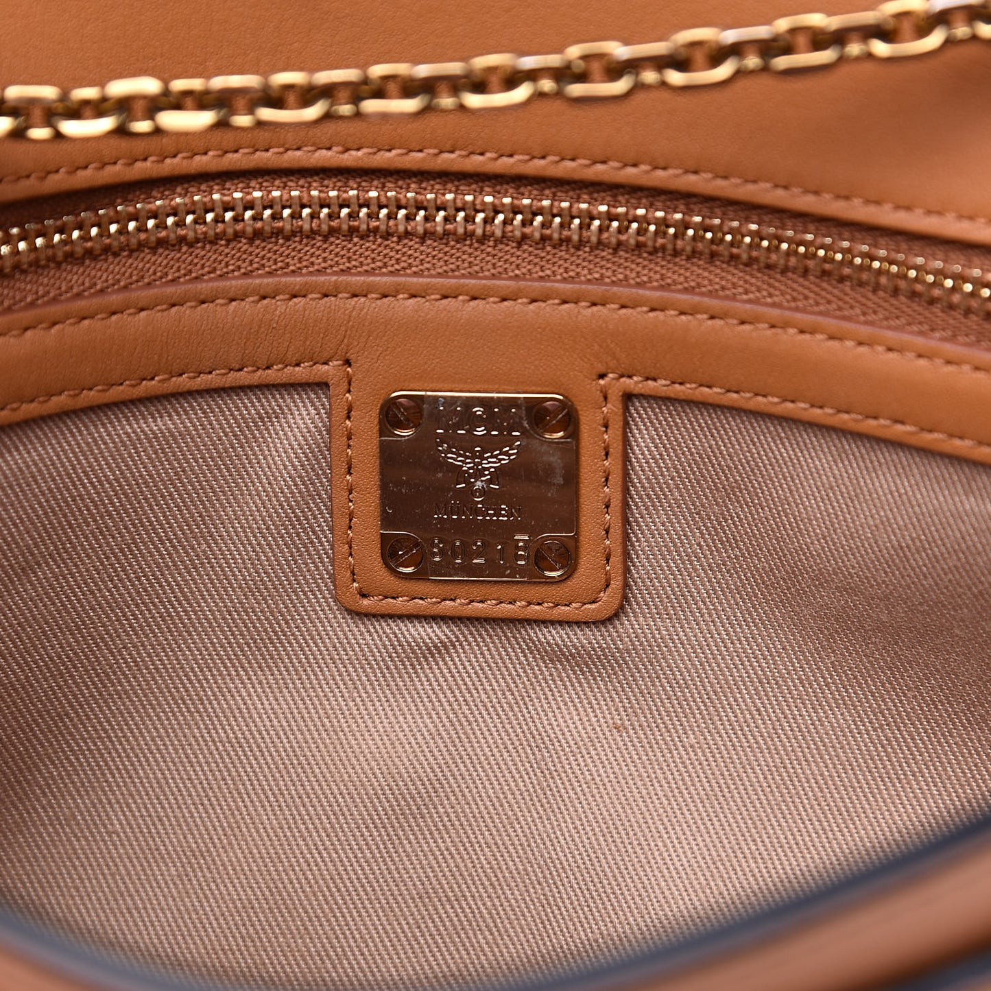 Visetos Calfskin Millie Wallet on Chain Cognac Black