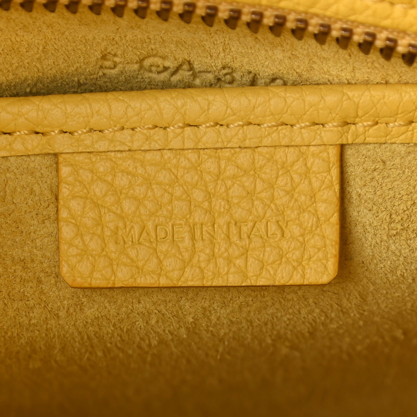 Drummed Calfskin Nano Luggage Citron