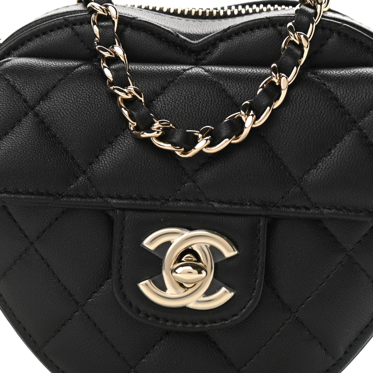 Lambskin Quilted CC In Love Heart Clutch With Chain Black