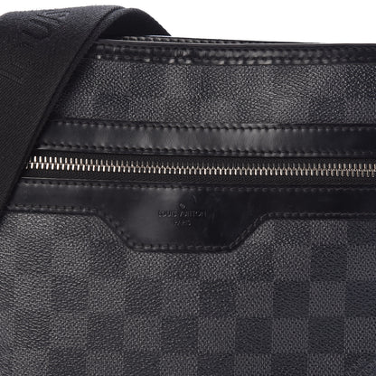 Louis Vuitton Damier Graphite Thomas 7 of 10