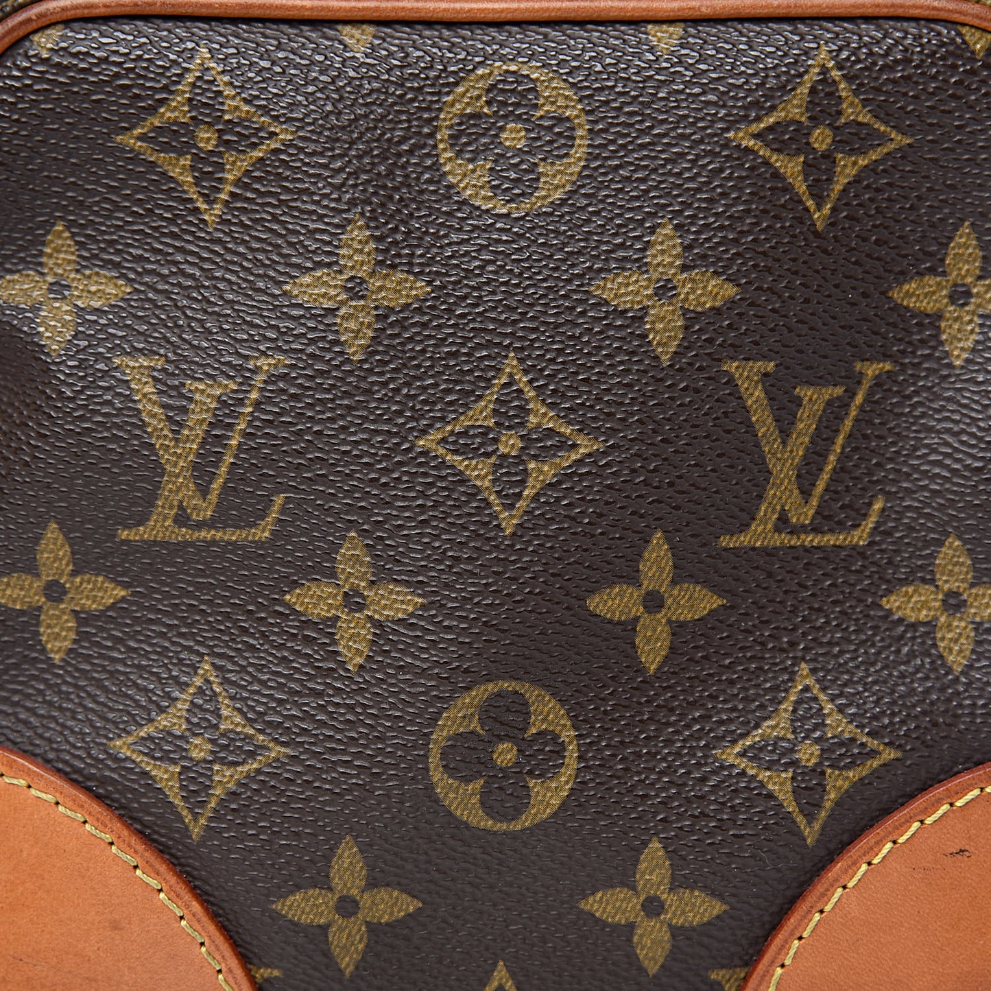Monogram Amazone