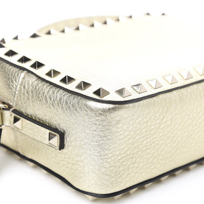 Valentino Garavani Metallic Pebbled Calfskin Rockstud Camera Crossbody Bag Platino 8 of 9